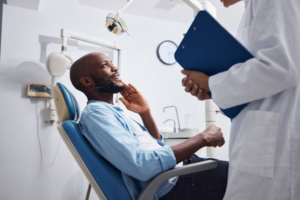 Best Holiday Emergency Dentist in Brownlee Park, MI